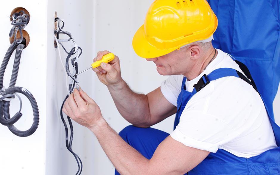 recherche travail électricien bâtiment Lognes